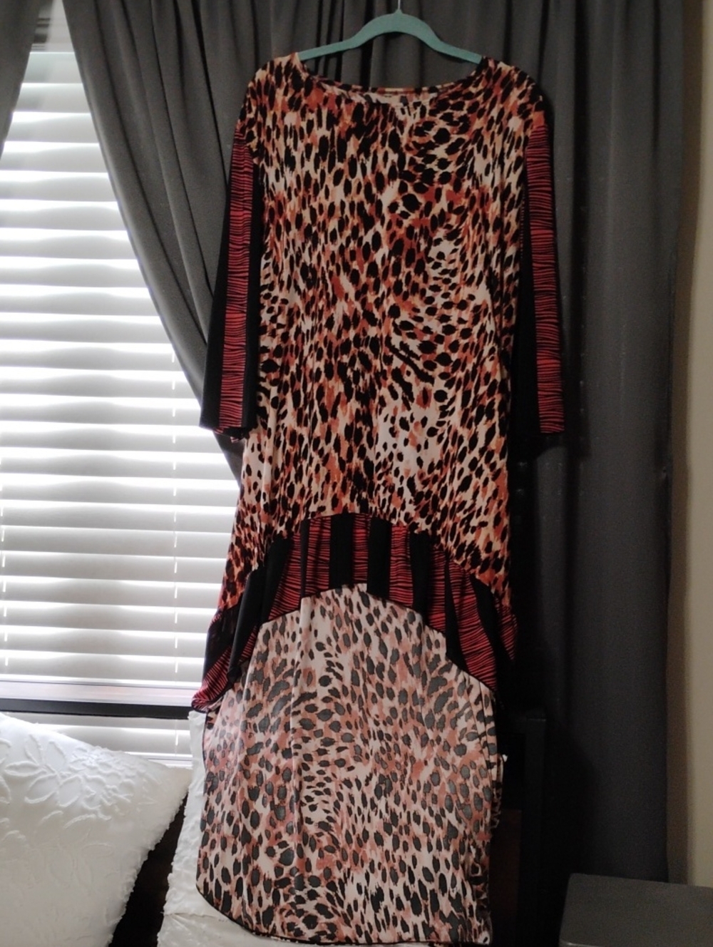 Hi-Lo Animal Print Top